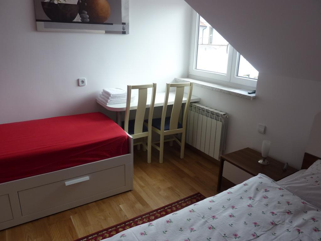 Rooms & Apartment Mira G. Postojna Ruang foto