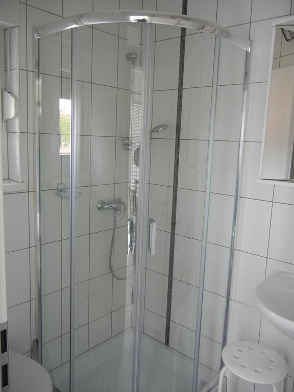 Rooms & Apartment Mira G. Postojna Bagian luar foto